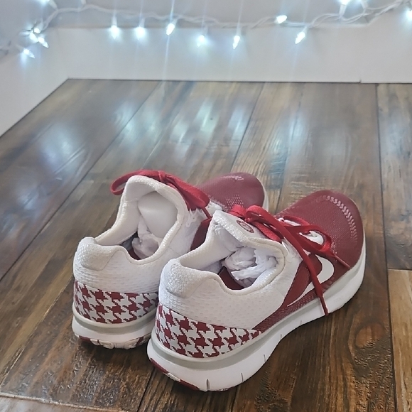 Nike Alabama Football Roll Tide Crimson and White Sneakers - Picture 5 of 10